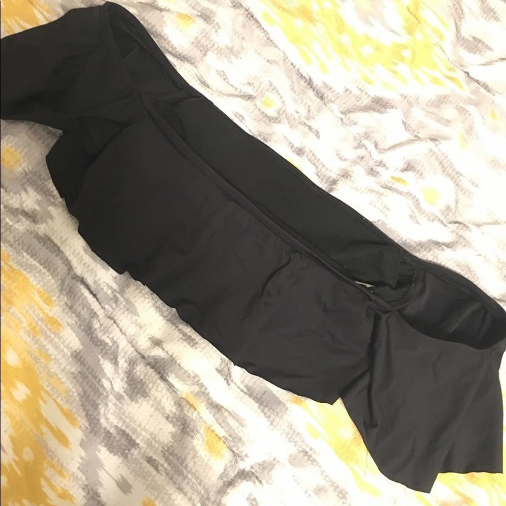 Off the shoulder swimsuit top